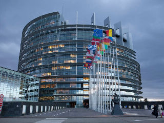 Европарламент принял законопроект, предполагающий реновацию зданий в ЕС для повышения их энергоэффективности