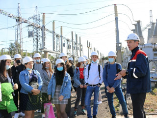 Амурские энергетики проводят в новом формате Дни открытых дверей и уроки энергосбережения