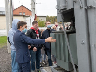 Энергетики «Россети Московский регион» поддержали Всероссийский фестиваль энергосбережения и экологии #ВместеЯрче