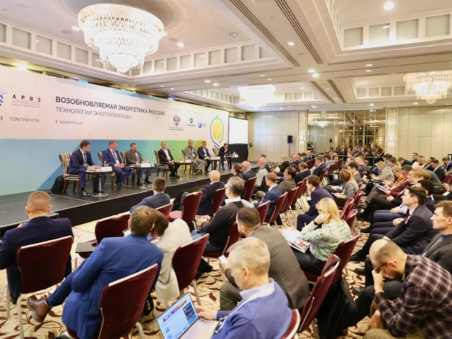 Павел Сниккарс: «К 2030-2035 году стоимость электроэнергии из традиционных и возобновляемых источников должна достичь паритета»