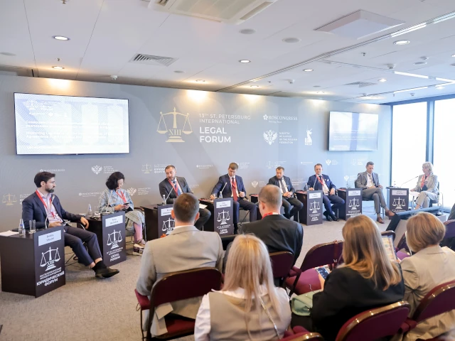 На XIII Петербургском международном юридическом форуме обсудили концессии в сфере ЖКХ