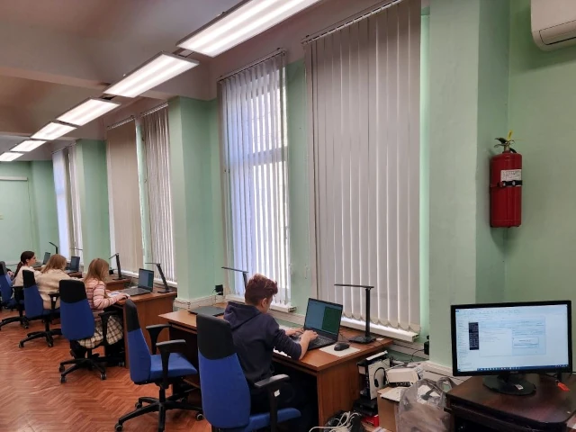 115 энергосервисных контрактов для модернизации системы освещения и теплоснабжения в социальных учреждениях заключено в Петербурге в 2025 году