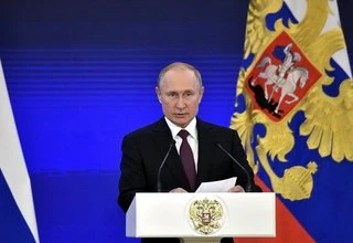 Президент РФ поручил продлить программу энергосбережения до 2035 года